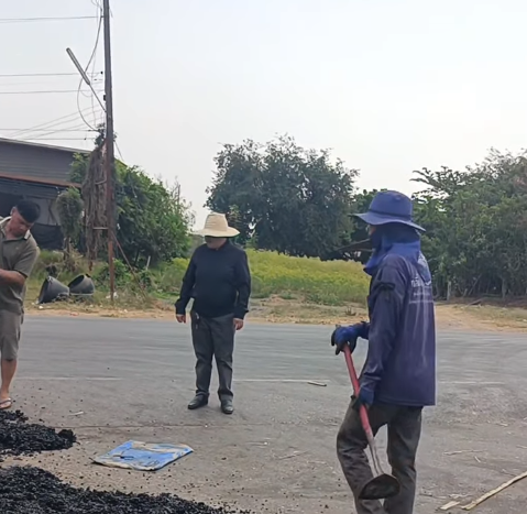 นายกองค์การบริหารส่วนตำบลหนองไฮ พร้อมทีมงานคณะผู้บริหาร และทีมงานกองช่าง อบต.หนองไฮ