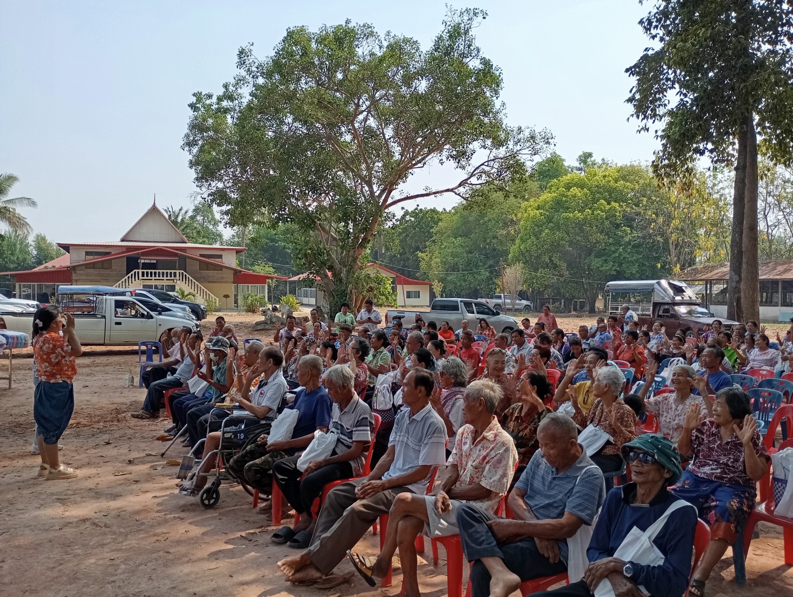 วันที่ 8 เมษายน 2569 องค์การบริหารส่วนตำบลหนองไฮ จัดโครงการส่งเสริมสุขภาพผู้สูงวัยอย่างมีคุณภาพชราอย่างมีความสุข